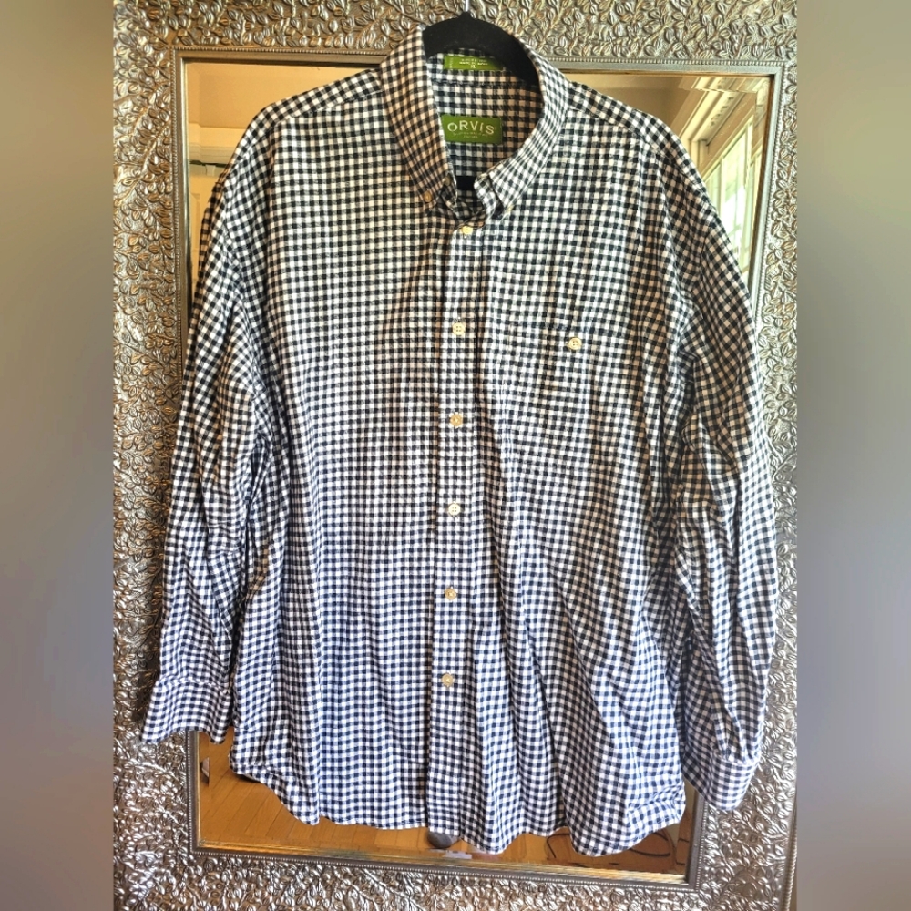 Orvis 100% Cotton Men's‎ Blue and White Checkered Button Down Shirt